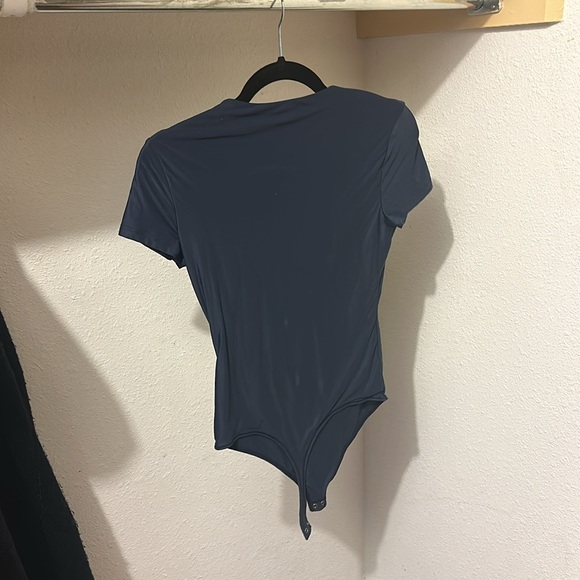 Abercrombie and ditch body suit - Picture 2 of 2